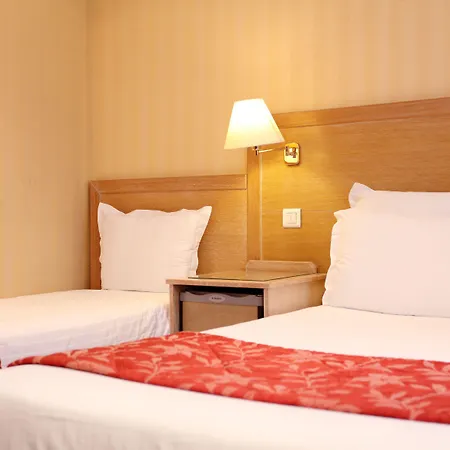Hotel Grand Dore 3*