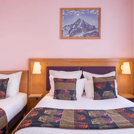 Grand Dore Hotel 3*
