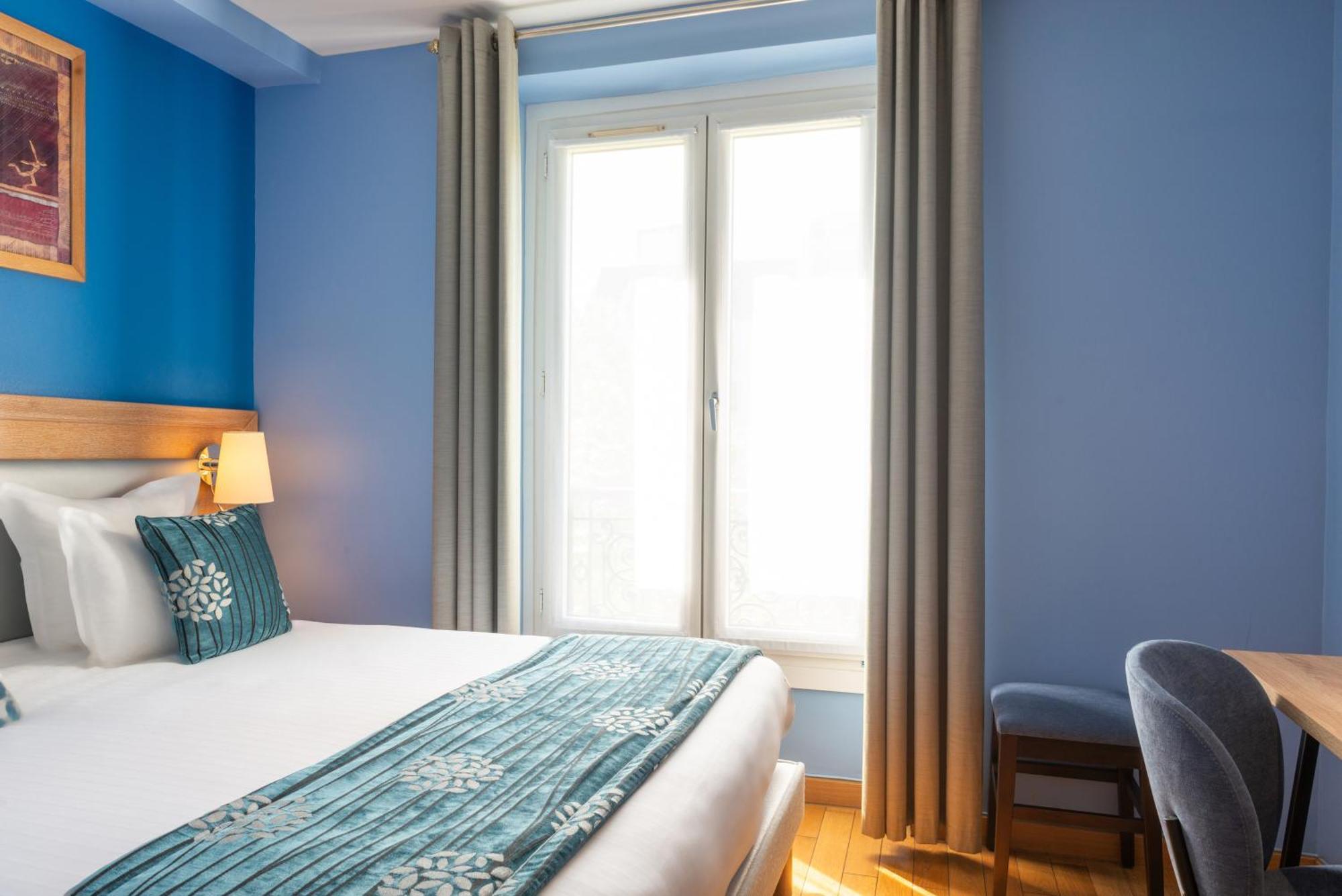 Grand Dore Hotel 3*